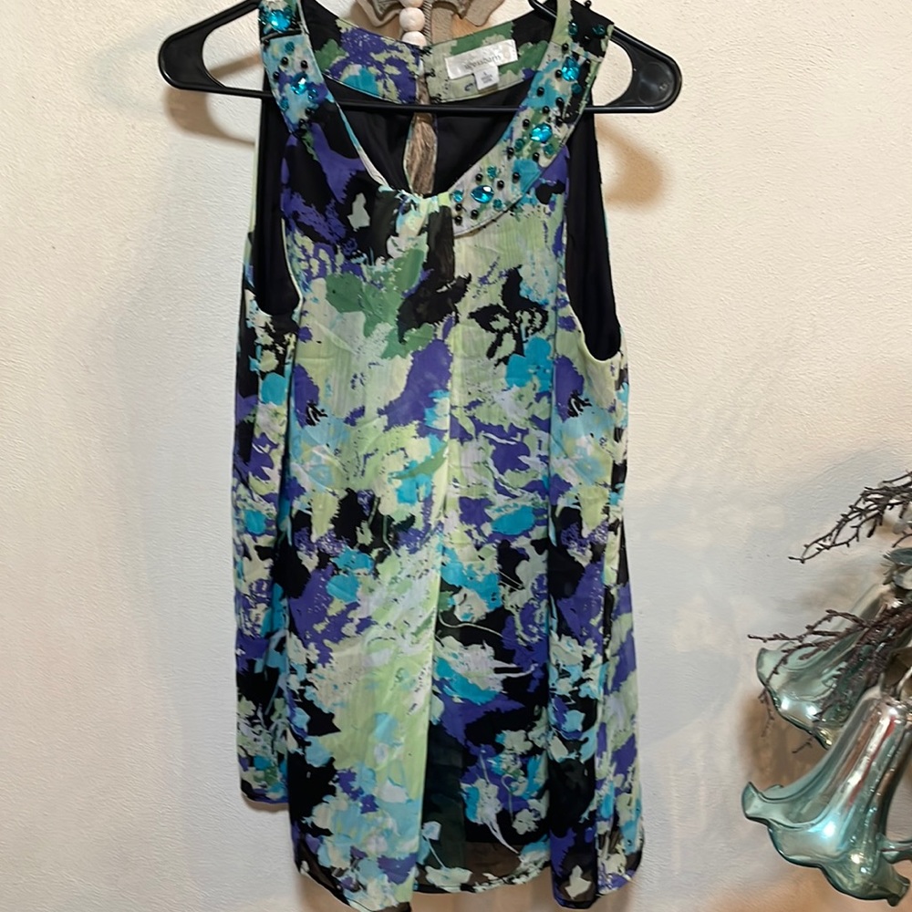Nice dress top